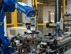 <b>董明珠對(duì)智能制造行業(yè)有很高認(rèn)可度，將來(lái)會(huì)用行動(dòng)表明</b>